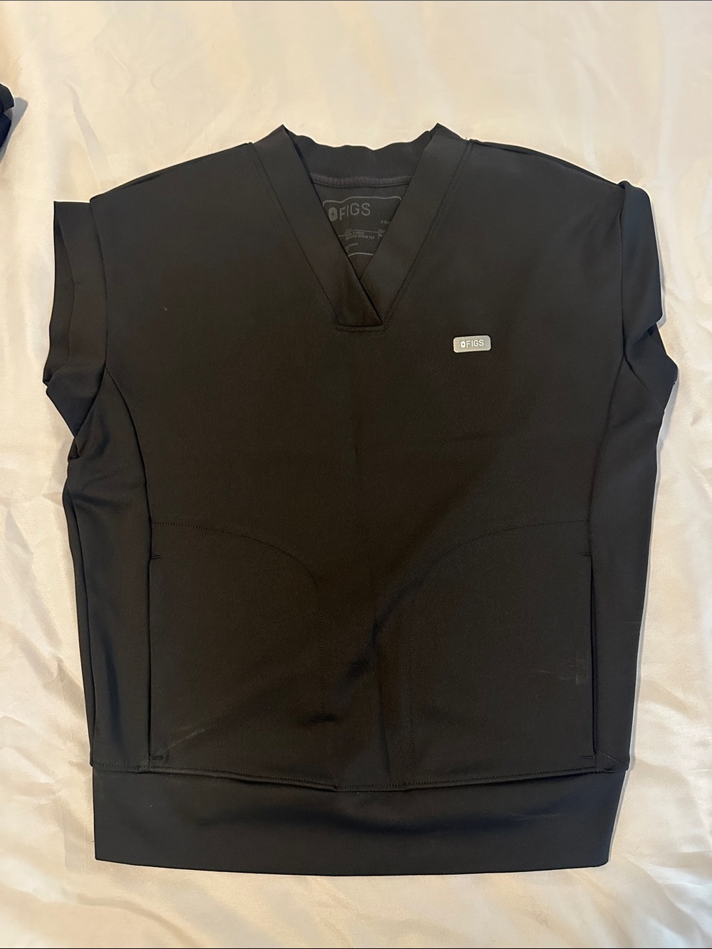 Figs womens FormX Black V-Neck Scrub top